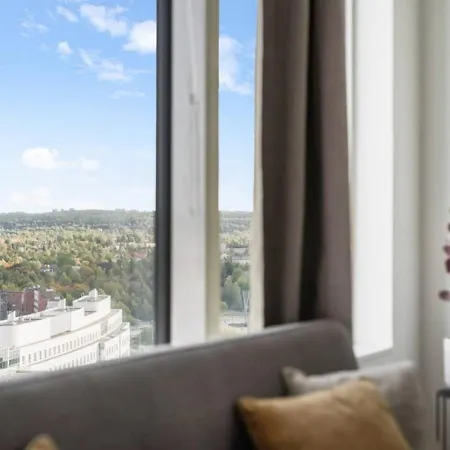 Ferienhaus In Topaasi 3 Magnificent 1bd Above The Skies In Heart Of Next To Nokia Arena *