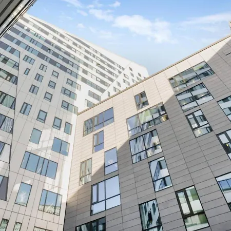 Ferienhaus In Topaasi 3 Magnificent 1bd Above The Skies In Heart Of Next To Nokia Arena *